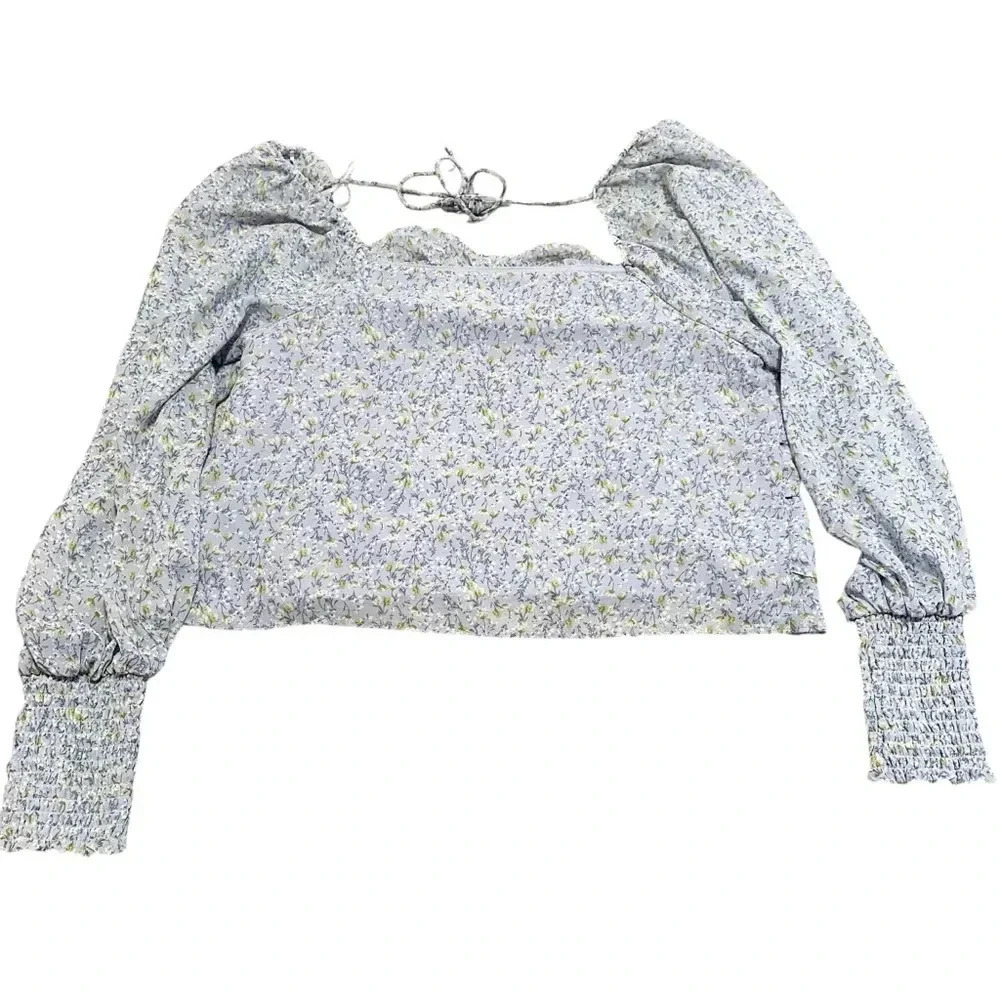 ASTR The Label• Purple floral ruffle blouse size large - Picture 3 of 12